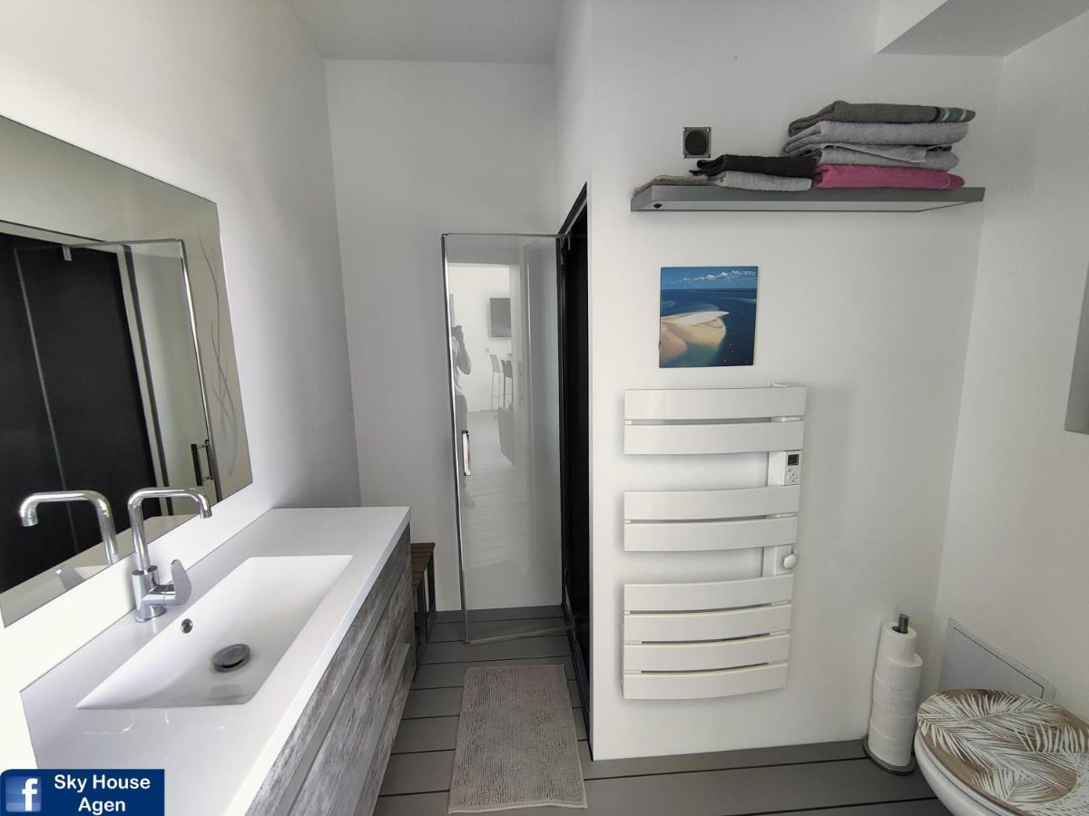 Piscine Chauffee Et Spa Jacuzzi Privatif Terrasse Sans Vis A Vis ,,,Sky House Agen,,, 외부 사진